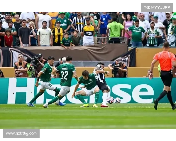 中国足球与巴西平局的背后故事：历史性对决中的意外与启示