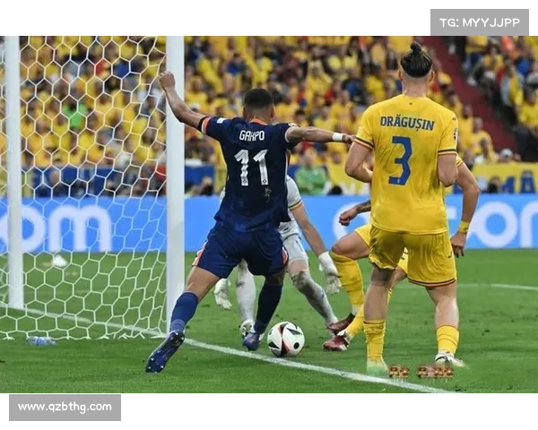 巴萨在西班牙超级杯中的战术调整与应对策略分析 巴萨在西班牙超级杯中的战术调整与应对策略分析